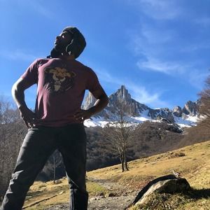 Meet your Posher, Elijah